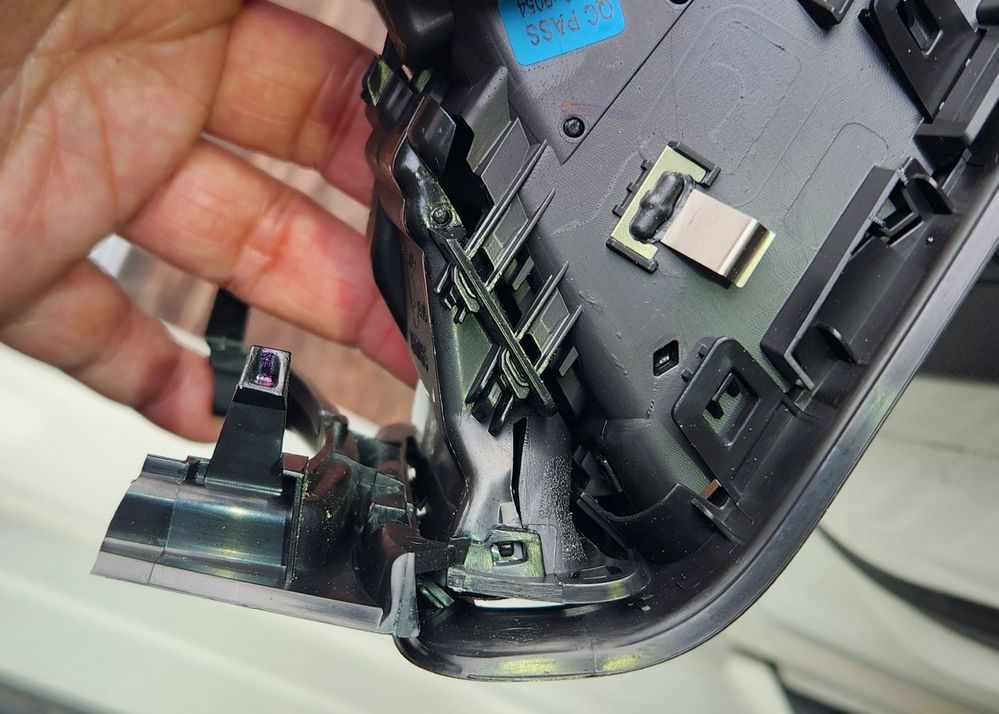 2025-10-19 14.34.04.jpg